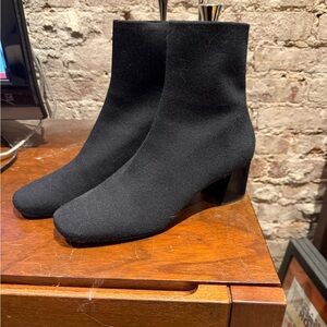 Everlane Glove Black Ankle Booties (2024)